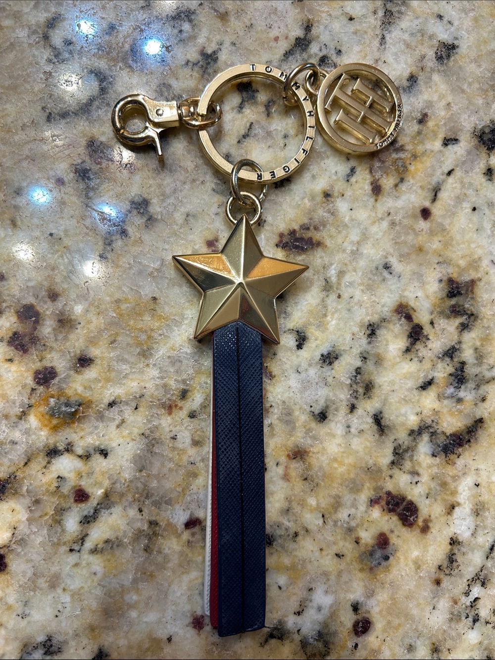 Tommy Hilfiger Tassel Keychain - Picture 2 of 8